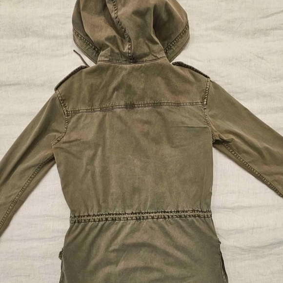 Talula Olive Utility Jacket - Picture 2 of 6